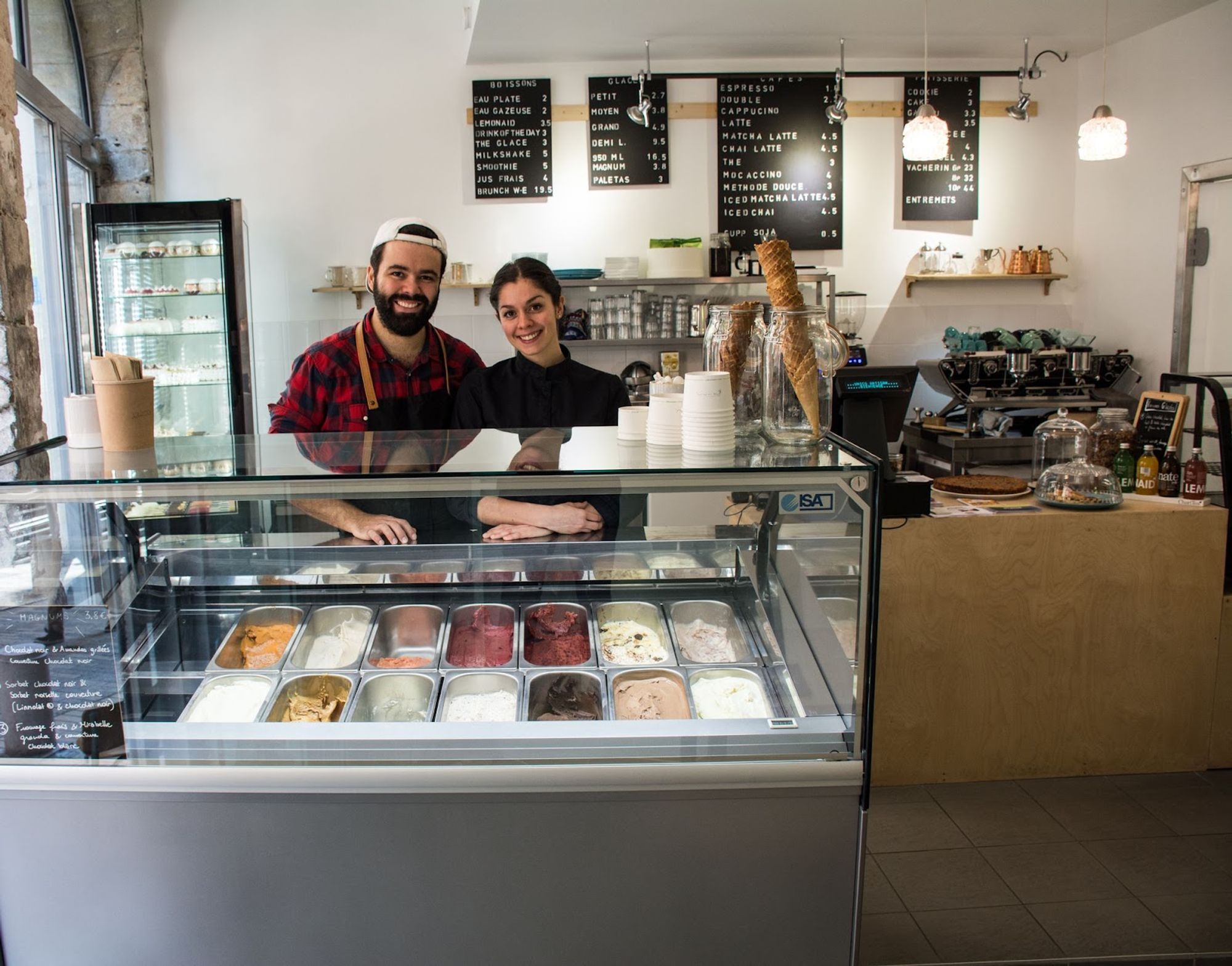 Acquisition d’un nouveau local commercial
