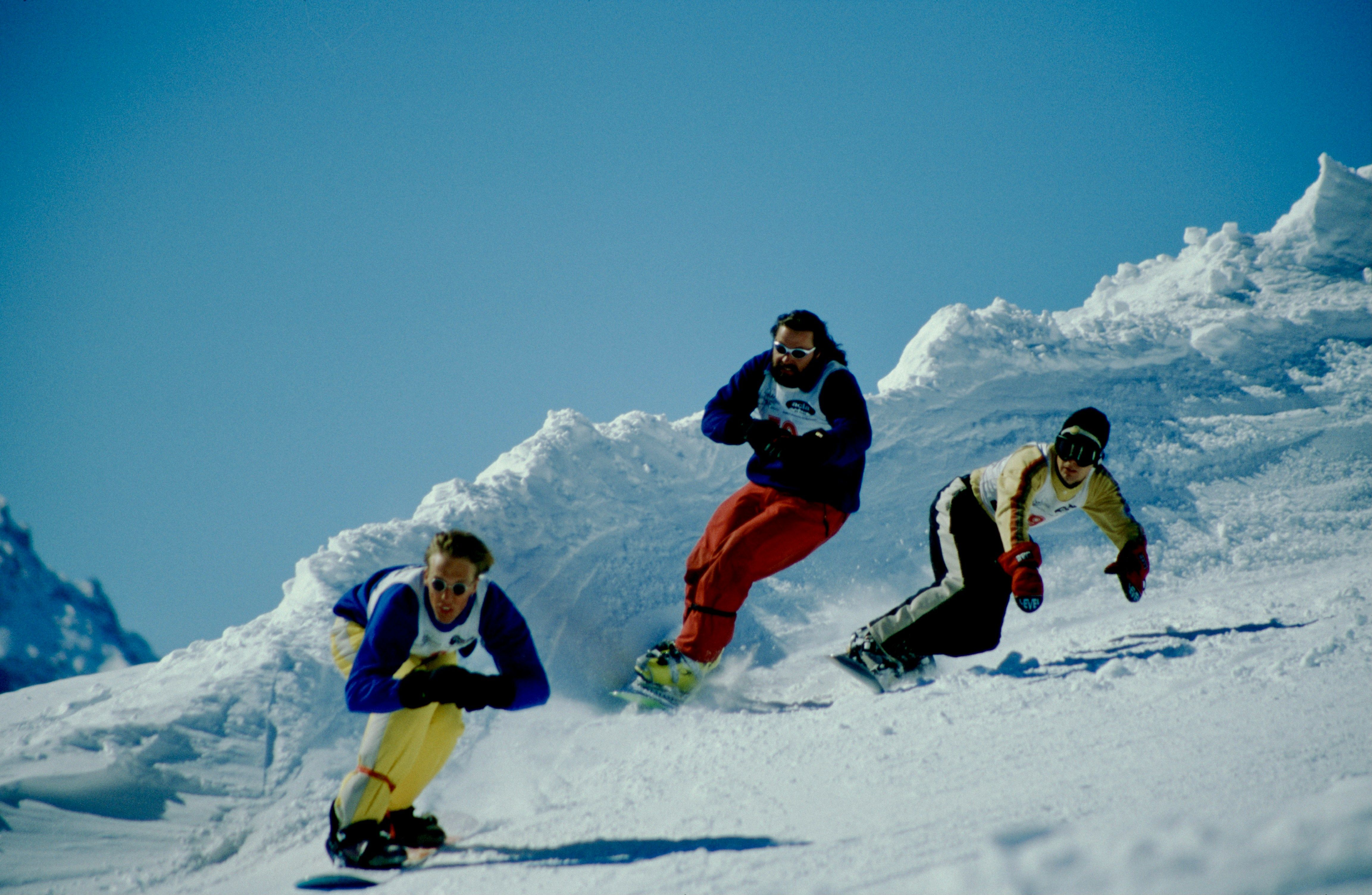 ski_services_location_snowboard_montagne.jpg